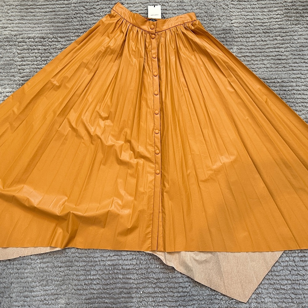 NWT Isabel Marant Davis Asymmetric pleated maxi skirt - faux leather - Picture 4 of 9